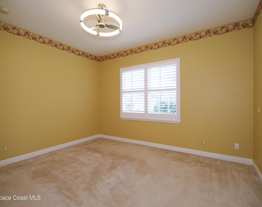 9400 Scarborough Court - Photo Thumbnail 20