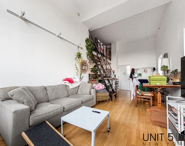 342 Eldert Street - Photo Thumbnail 2