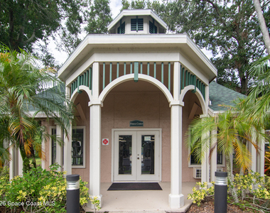 7667 N Wickham Road - Photo Thumbnail 19