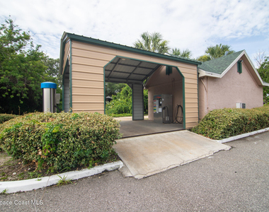 7667 N Wickham Road - Photo Thumbnail 18