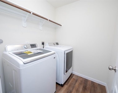 11723 Armadale Drive - Photo Thumbnail 13
