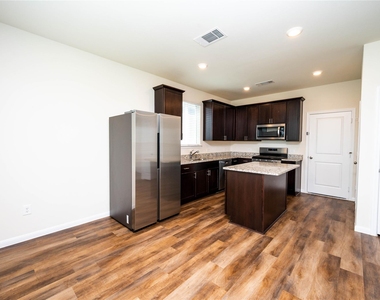 11723 Armadale Drive - Photo Thumbnail 8