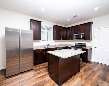 11723 Armadale Drive - Photo Thumbnail 9