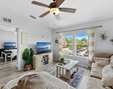 4037 Meander Place - Photo Thumbnail 16