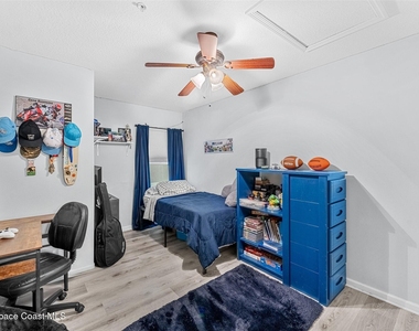 4037 Meander Place - Photo Thumbnail 23