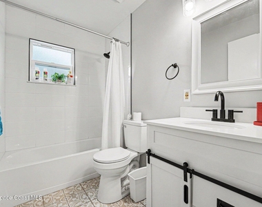 302 Palm Avenue - Photo Thumbnail 11