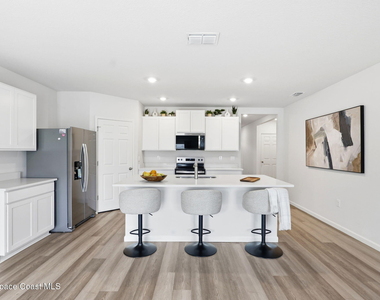 673 Bremerhaven Street Nw - Photo Thumbnail 5