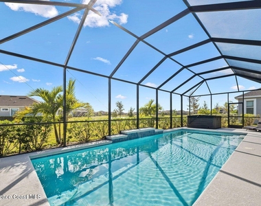 8108 Dobre Way - Photo Thumbnail 2