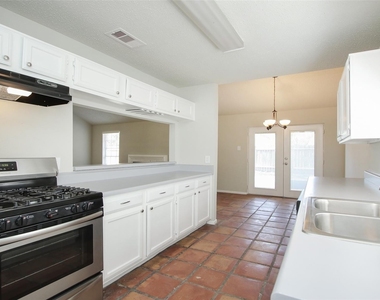 13303 Hampton Falls Drive - Photo Thumbnail 18