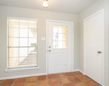 13303 Hampton Falls Drive - Photo Thumbnail 7