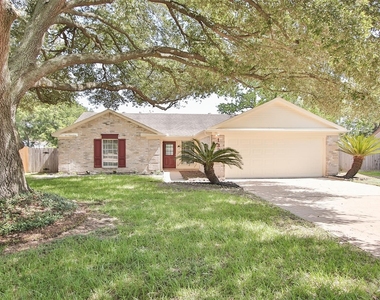 13303 Hampton Falls Drive - Photo Thumbnail 3