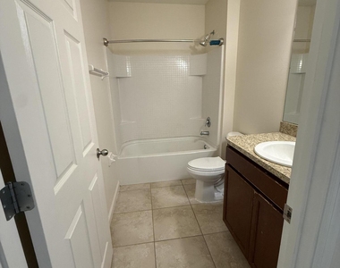 1070 Swiss Pointe Lane Sw - Photo Thumbnail 10