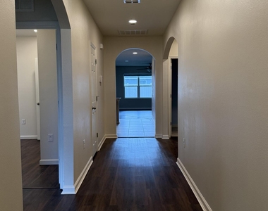 1070 Swiss Pointe Lane Sw - Photo Thumbnail 2