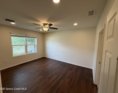 1070 Swiss Pointe Lane Sw - Photo Thumbnail 11