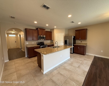 1070 Swiss Pointe Lane Sw - Photo Thumbnail 16