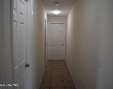 334 Bordeaux Avenue Ne - Photo Thumbnail 32