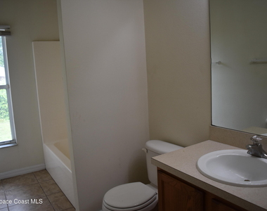 334 Bordeaux Avenue Ne - Photo Thumbnail 27