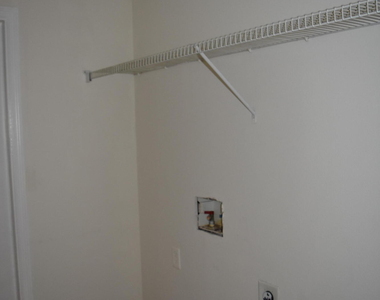 334 Bordeaux Avenue Ne - Photo Thumbnail 39
