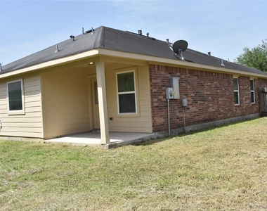 20206 Sweet Magnolia Place - Photo Thumbnail 32