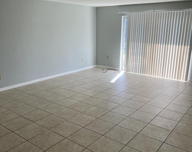 3945 Trinidad Avenue - Photo Thumbnail 2