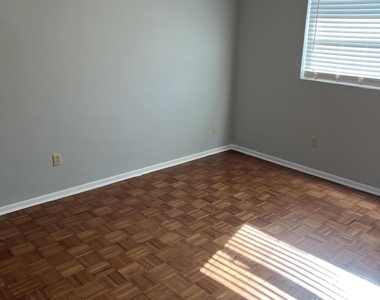 3945 Trinidad Avenue - Photo Thumbnail 8
