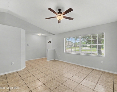 1699 Givens Court Nw - Photo Thumbnail 1