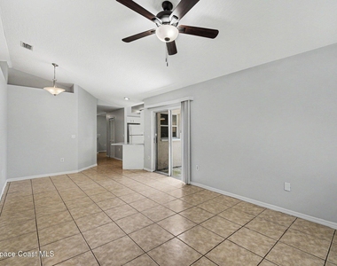 1699 Givens Court Nw - Photo Thumbnail 4