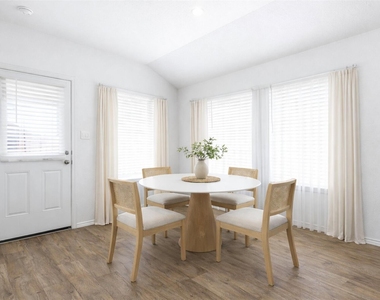 4214 Berwick Park Lane - Photo Thumbnail 6