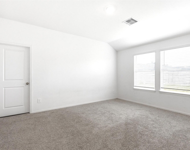 4214 Berwick Park Lane - Photo Thumbnail 9