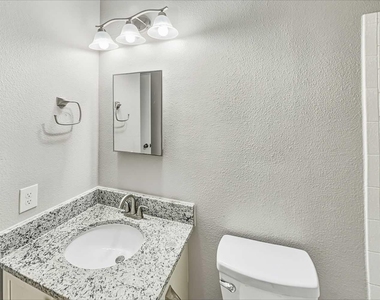 1405 Comfort Street - Photo Thumbnail 21