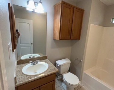 2602 Alexander Valley Court - Photo Thumbnail 12