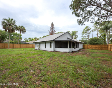 6655 Corto Road - Photo Thumbnail 5