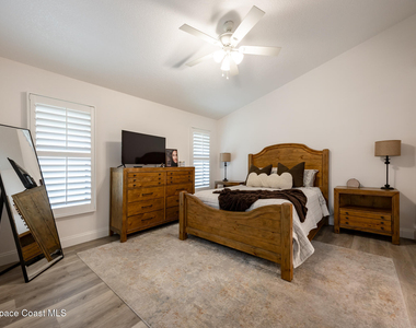 6655 Corto Road - Photo Thumbnail 13