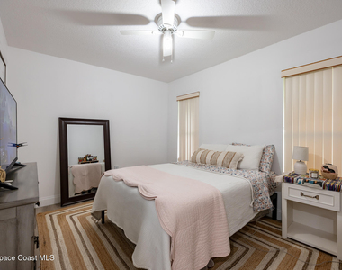 6655 Corto Road - Photo Thumbnail 17
