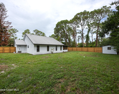 6655 Corto Road - Photo Thumbnail 4