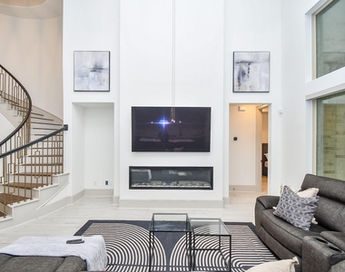 3224 Stingray Cove Dr - Photo Thumbnail 5