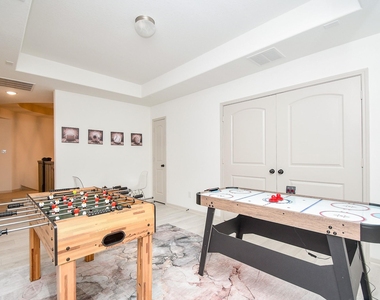 3224 Stingray Cove Dr - Photo Thumbnail 19
