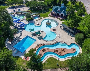8607 Saratoga Drive - Photo Thumbnail 33