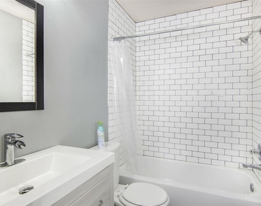 1720 Elgin Street - Photo Thumbnail 4