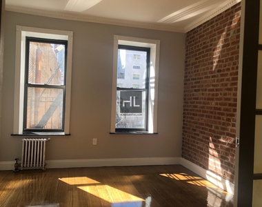 E 100th St. - Photo Thumbnail 1