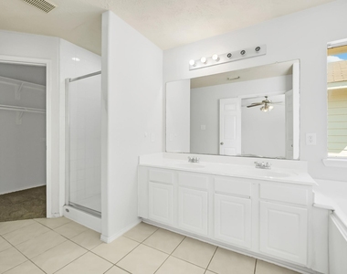 307 Gateship Drive - Photo Thumbnail 20
