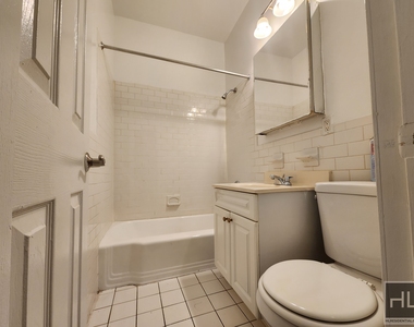 2 Avenue - Photo Thumbnail 4