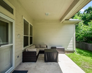 11302 N Creekwood Hills Lane - Photo Thumbnail 18