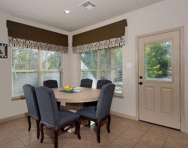 222 Hawkhurst - Photo Thumbnail 13