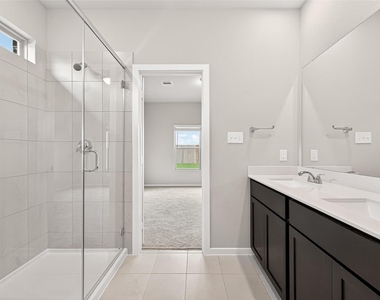 5330 Buffalo Grass Lane - Photo Thumbnail 39