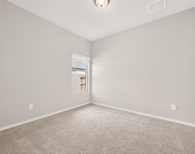 5330 Buffalo Grass Lane - Photo Thumbnail 27