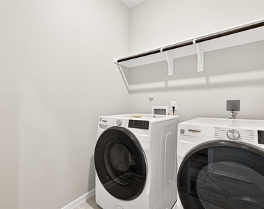 5330 Buffalo Grass Lane - Photo Thumbnail 20