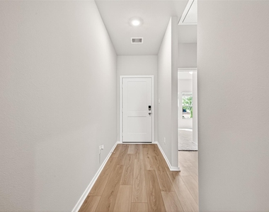 5330 Buffalo Grass Lane - Photo Thumbnail 5