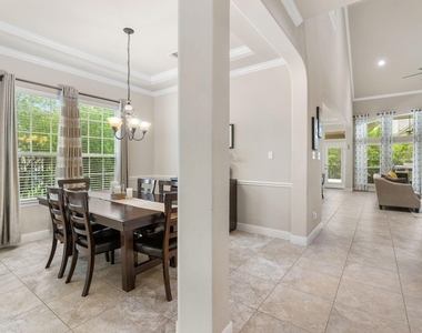 11 Pintuck Place - Photo Thumbnail 6