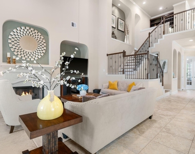 11 Pintuck Place - Photo Thumbnail 9